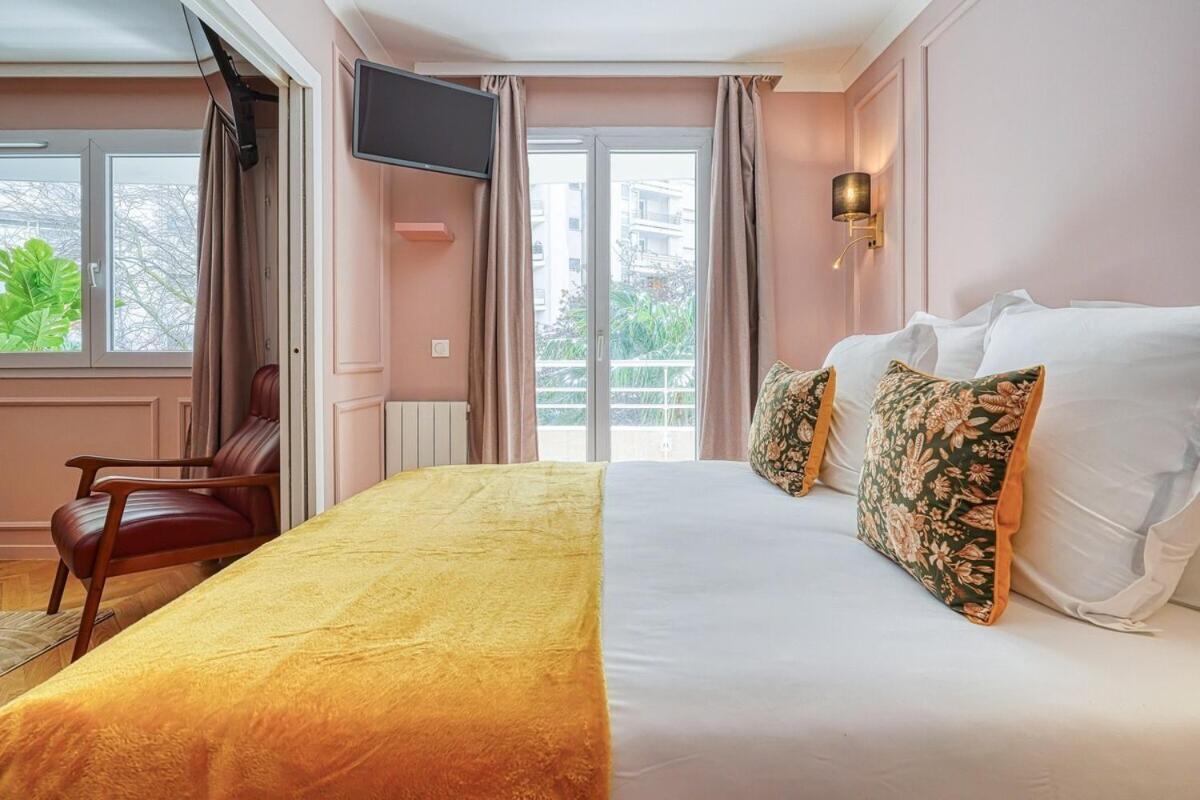 Melody Suite In Paris Courbevoie Eksteriør bilde