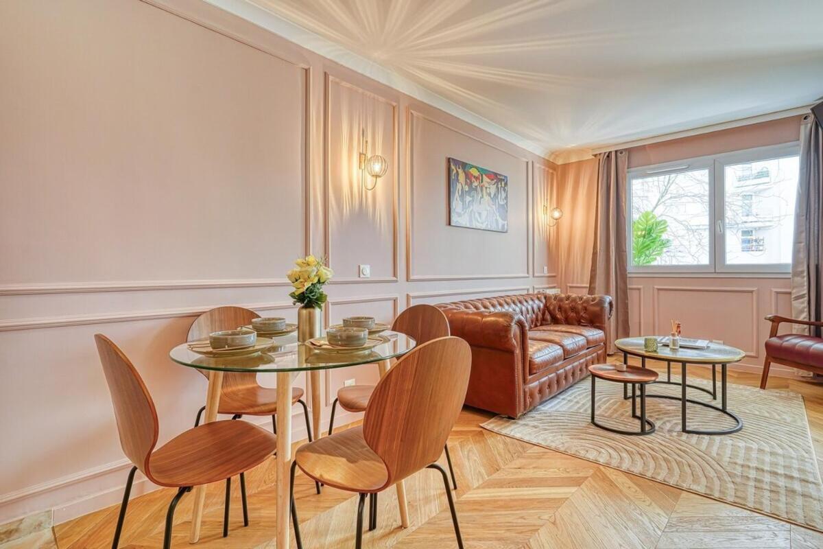 Melody Suite In Paris Courbevoie Eksteriør bilde