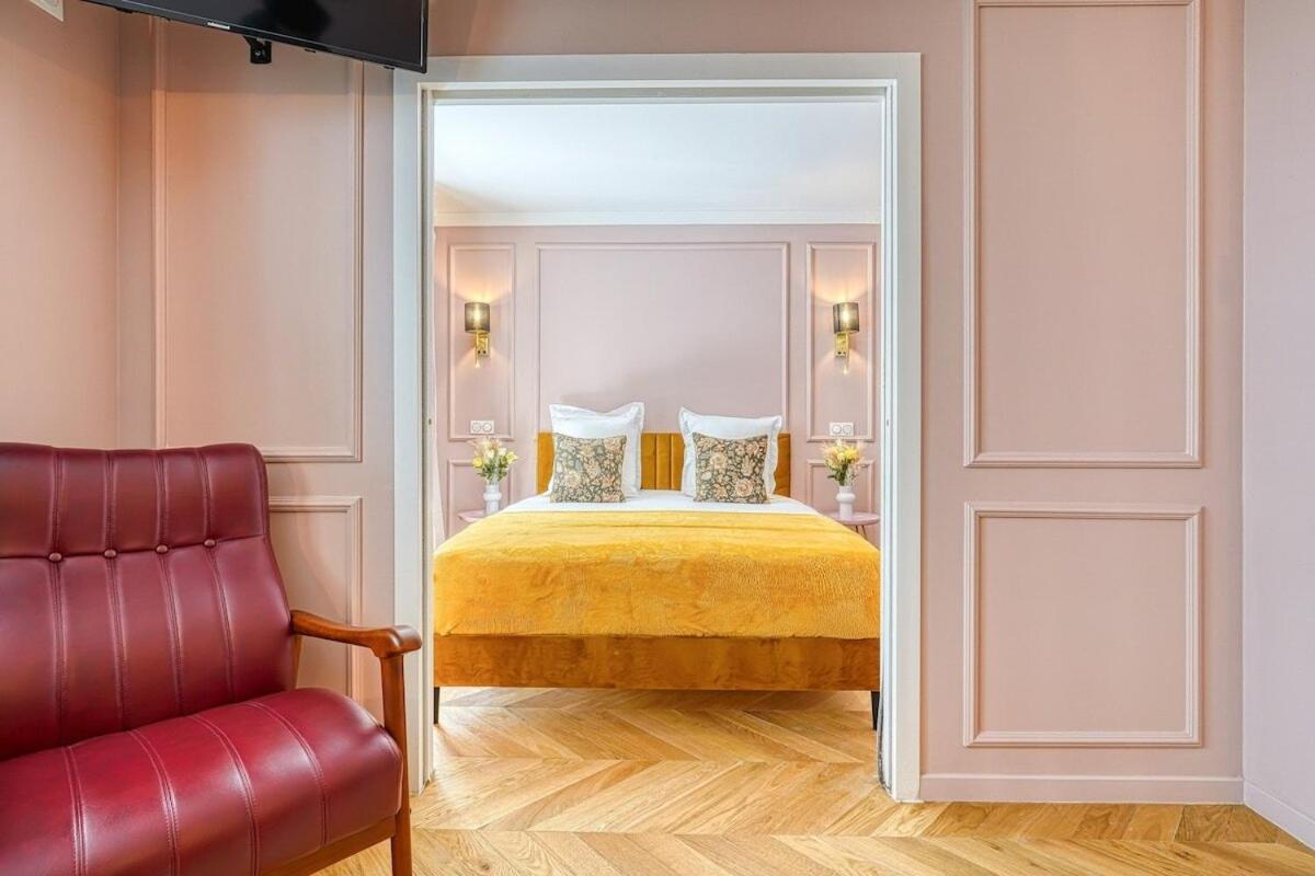 Melody Suite In Paris Courbevoie Eksteriør bilde