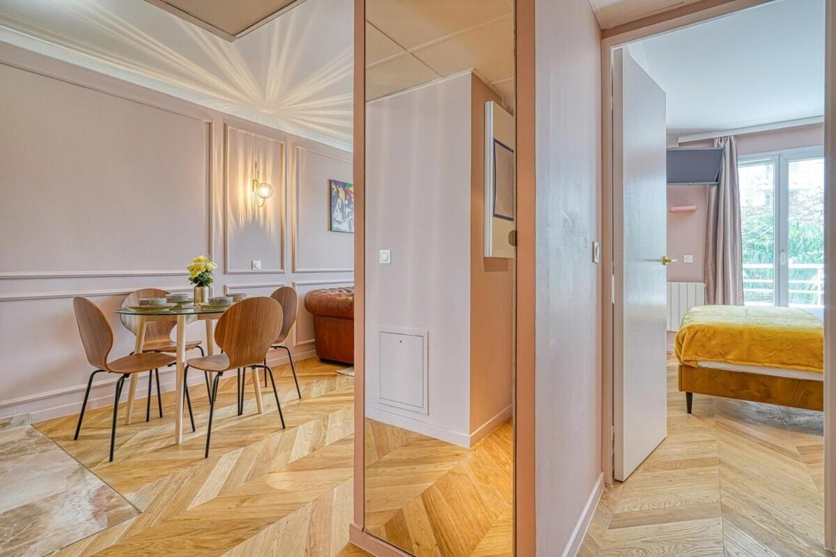 Melody Suite In Paris Courbevoie Eksteriør bilde